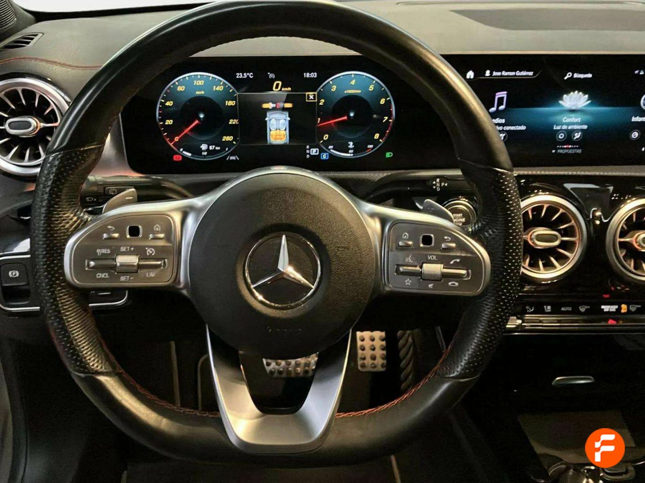 Foto Mercedes-Benz Clase CLA 11