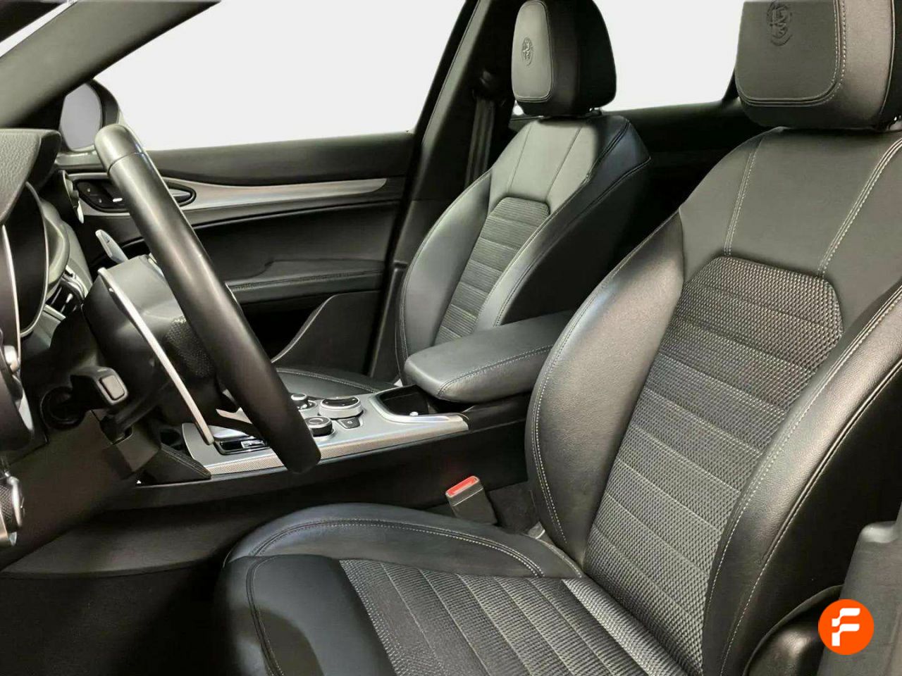 Foto Alfa Romeo Stelvio 11