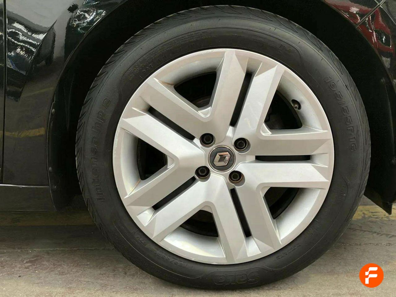 Foto Renault Clio 18