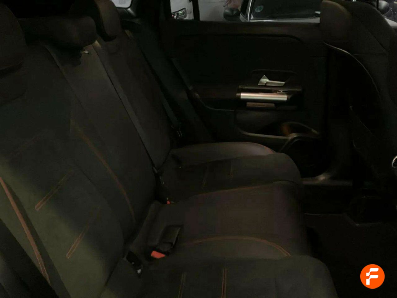 Foto Mercedes-Benz Clase GLA 18
