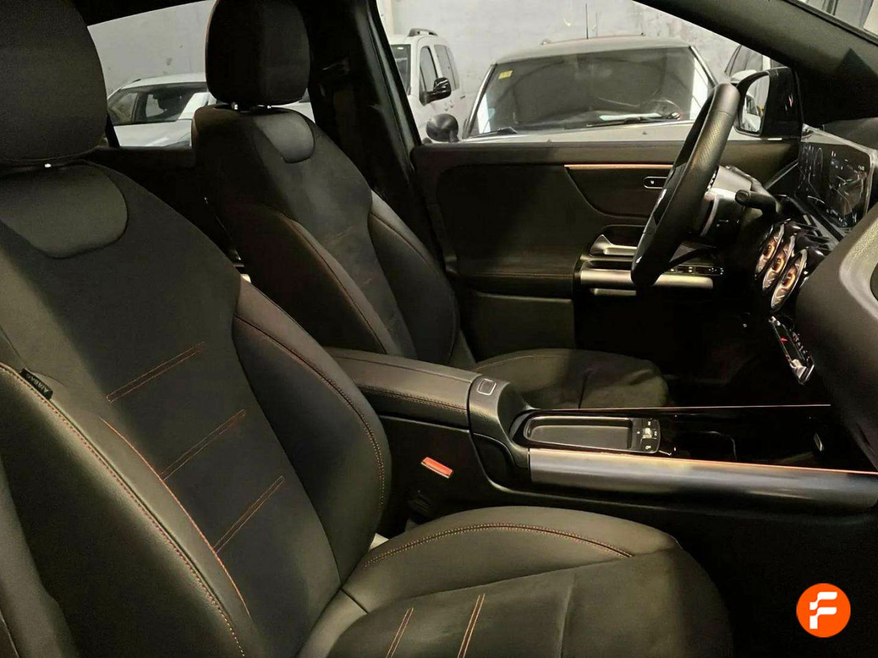 Foto Mercedes-Benz Clase GLA 19