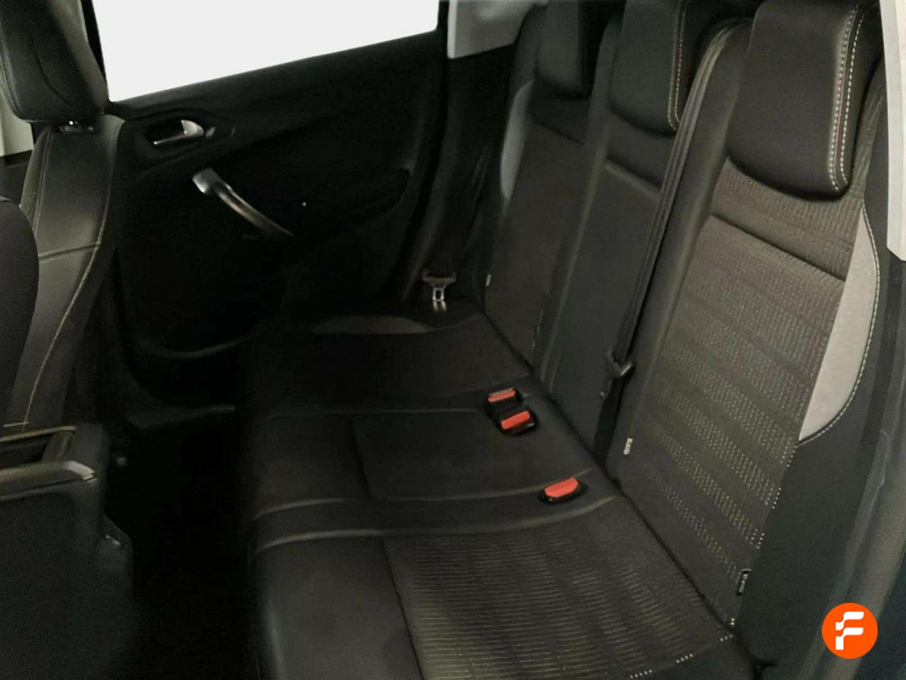 Foto Peugeot 2008 13