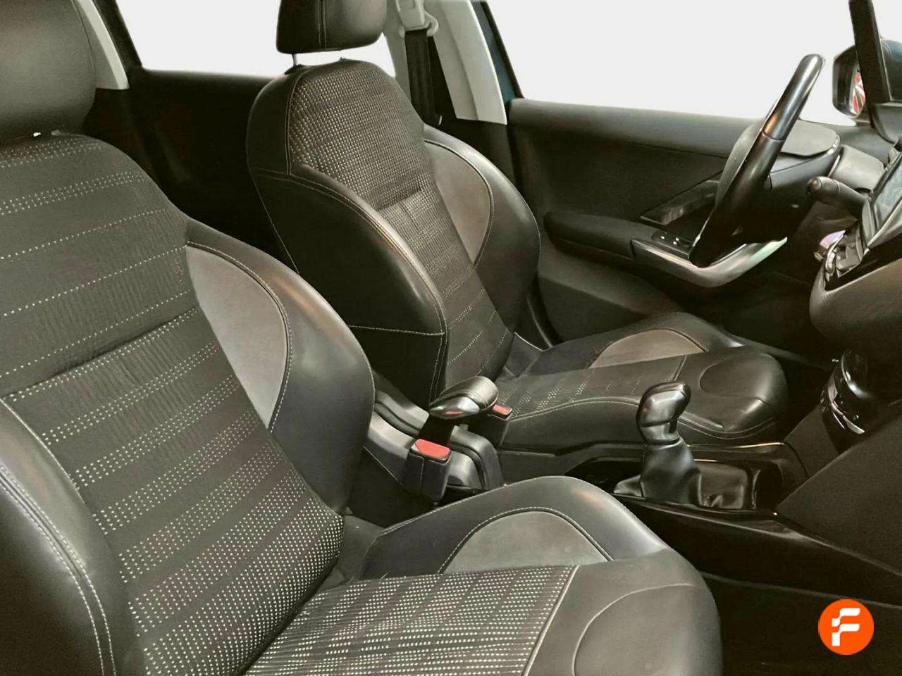 Foto Peugeot 2008 16