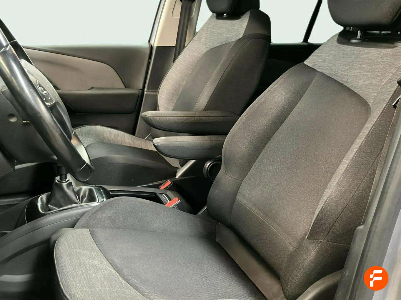 Foto Citroën Grand C4 Picasso 10