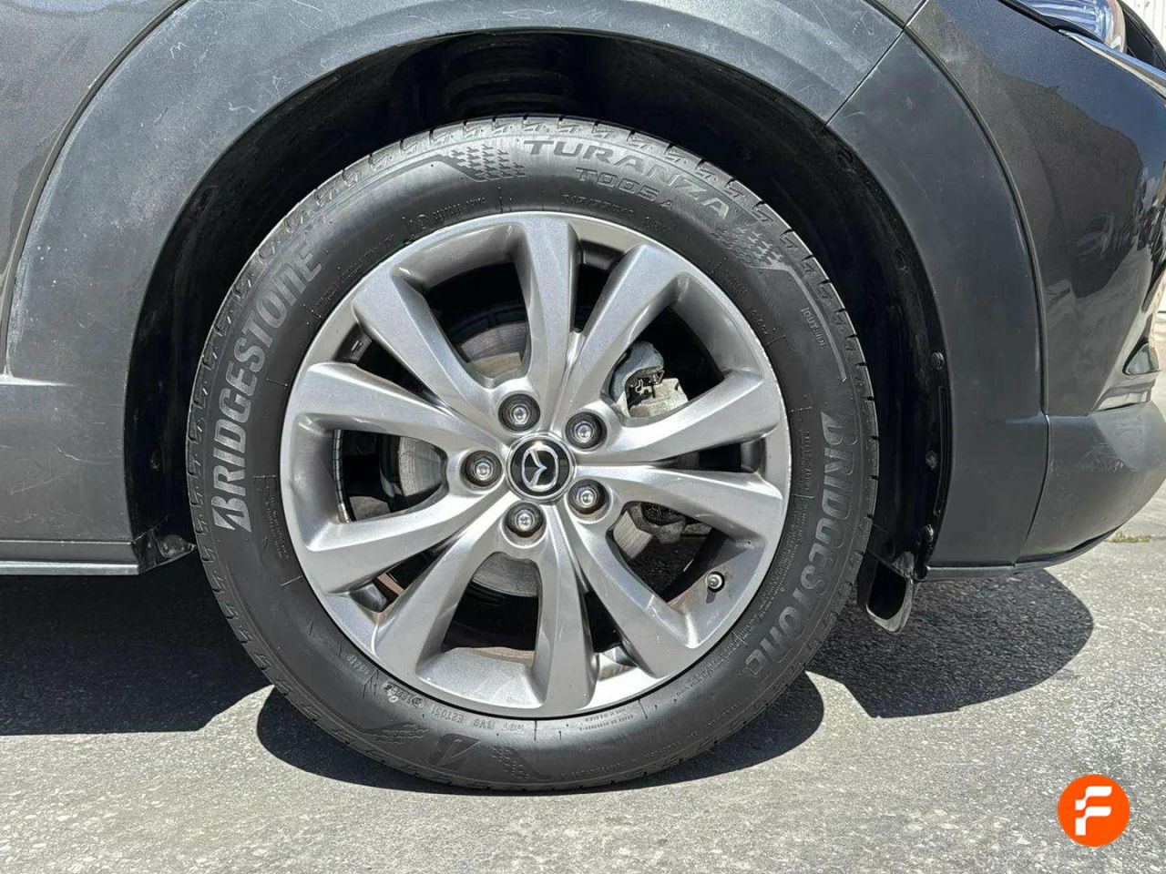 Foto Mazda CX-30 10