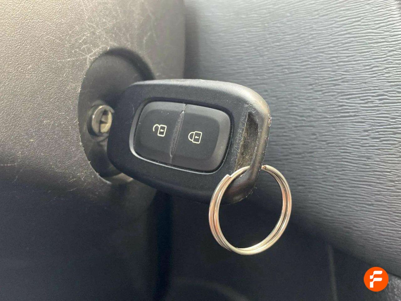 Foto Dacia Lodgy 17