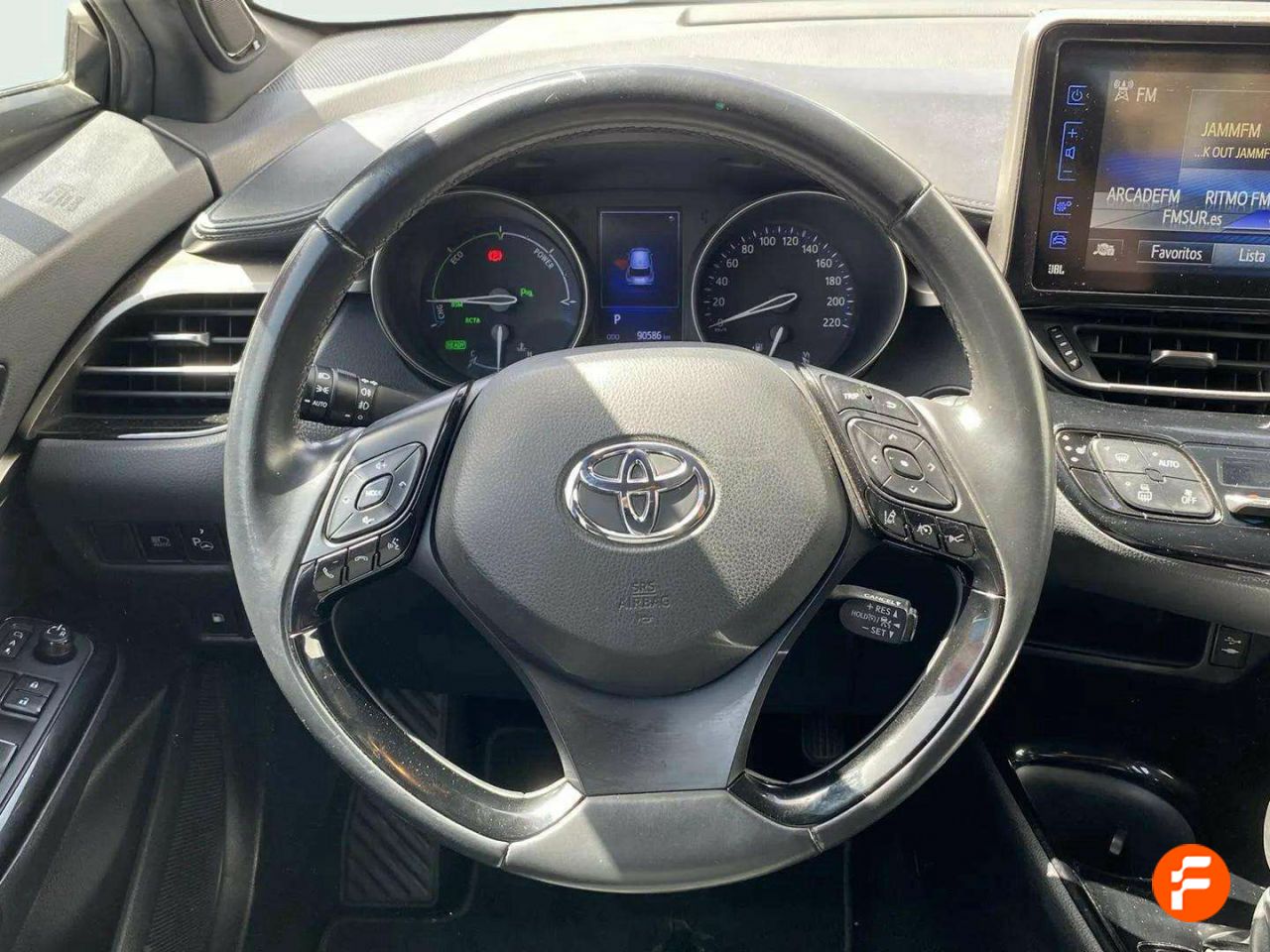 Foto Toyota C-HR 13