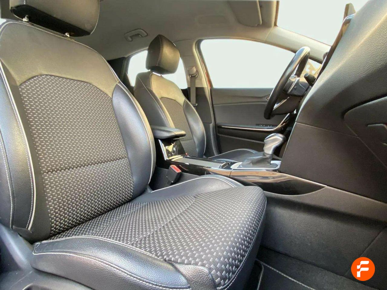 Foto Kia XCeed 18