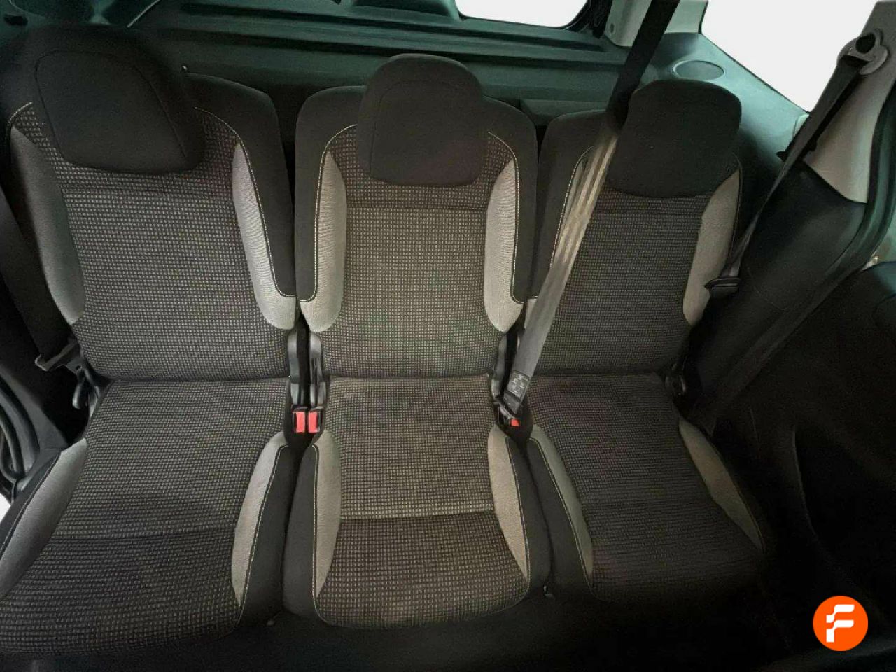 Foto Peugeot Partner 18