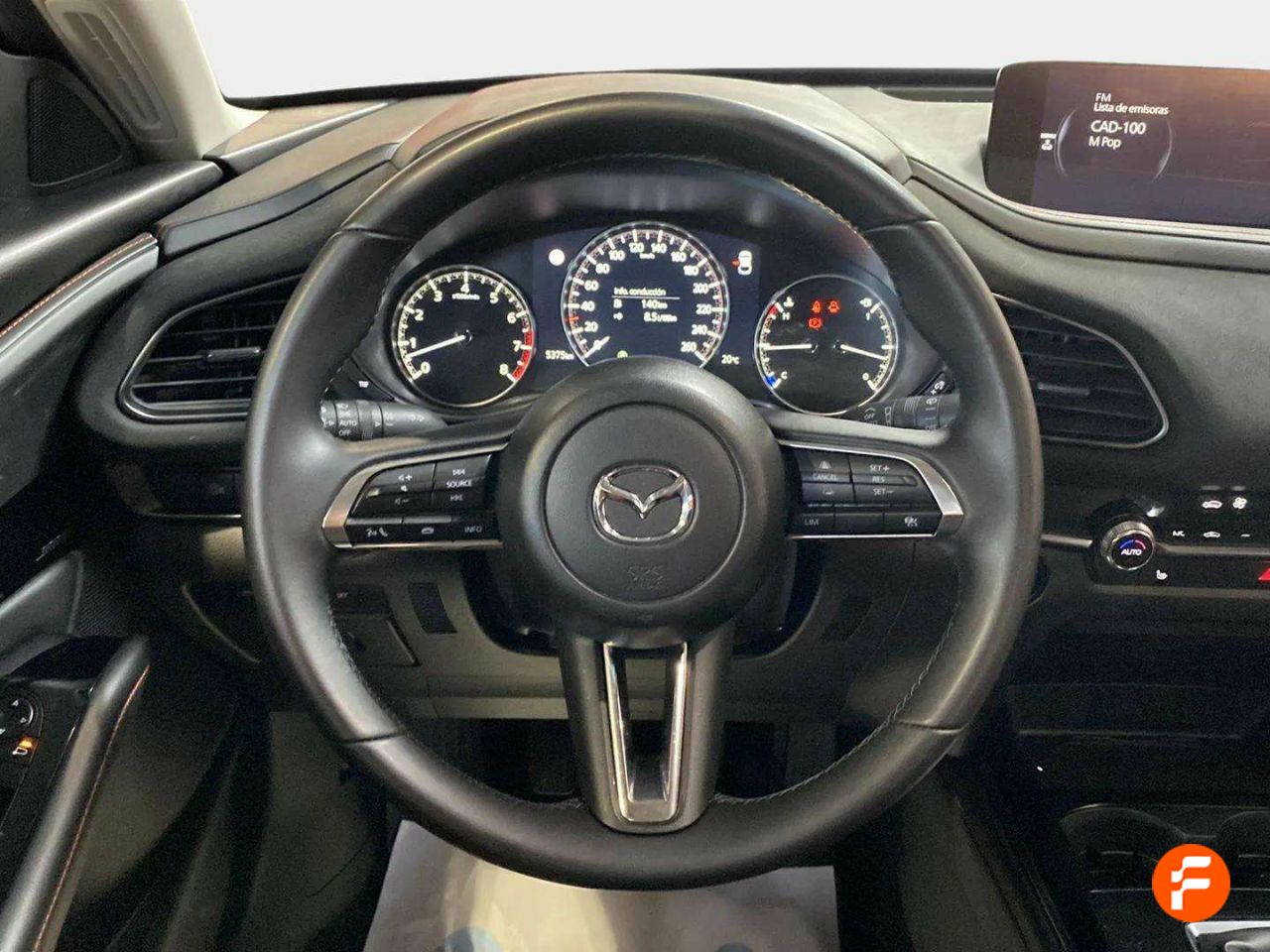 Foto Mazda CX-30 13