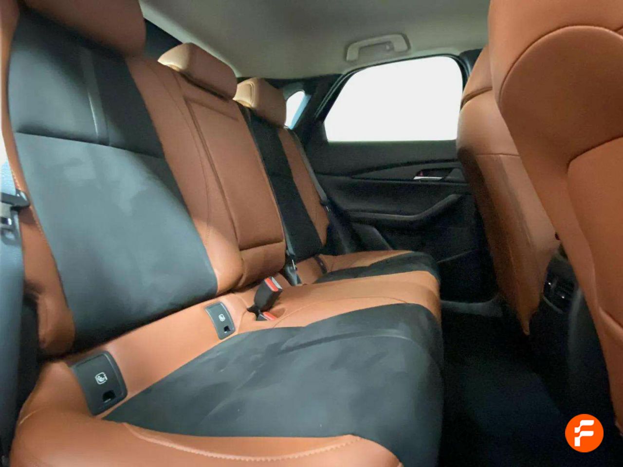 Foto Mazda CX-30 19