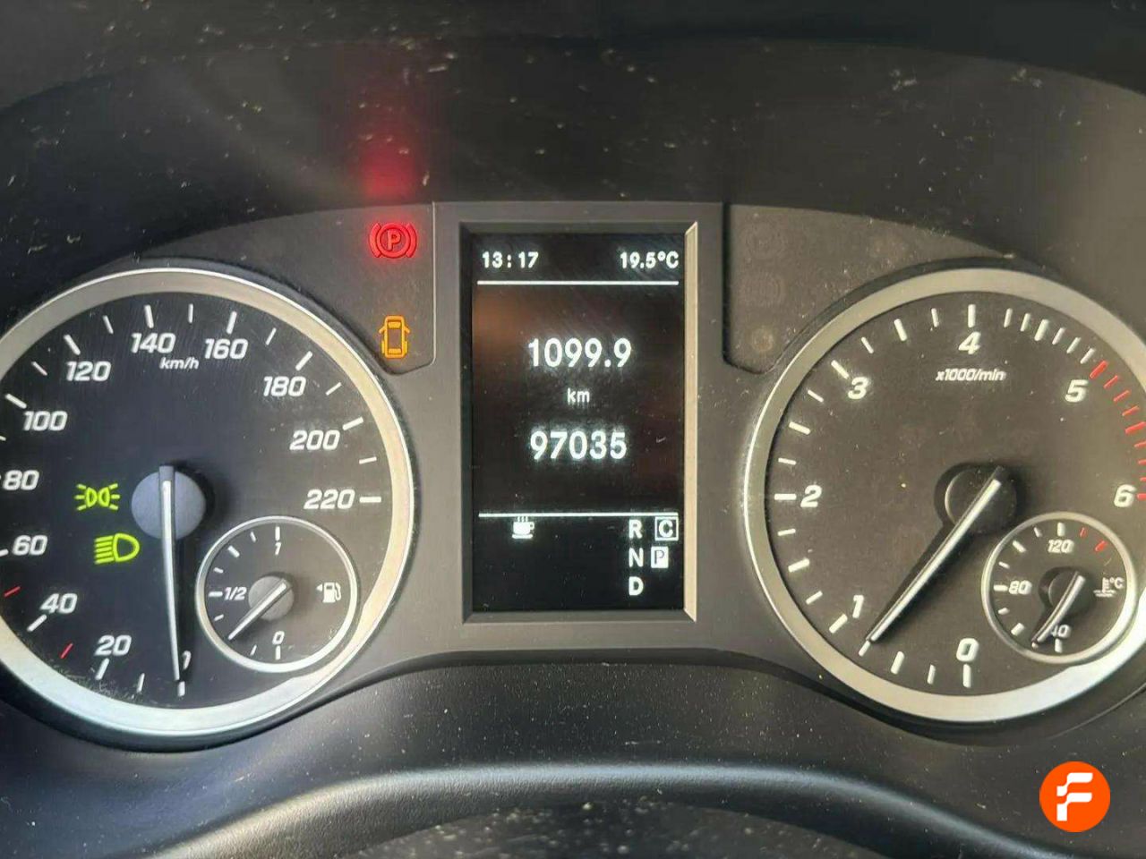 Foto Mercedes-Benz Vito 13