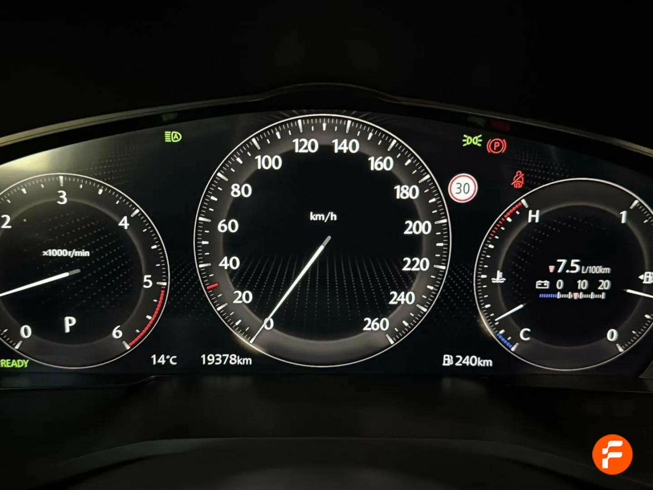 Foto Mazda CX-60 14