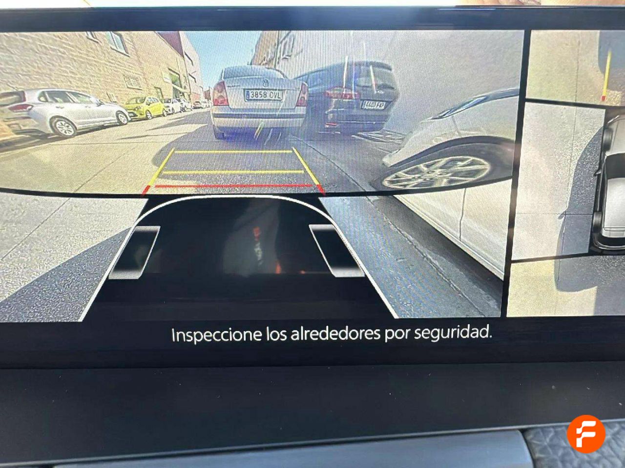 Foto Mazda CX-60 16