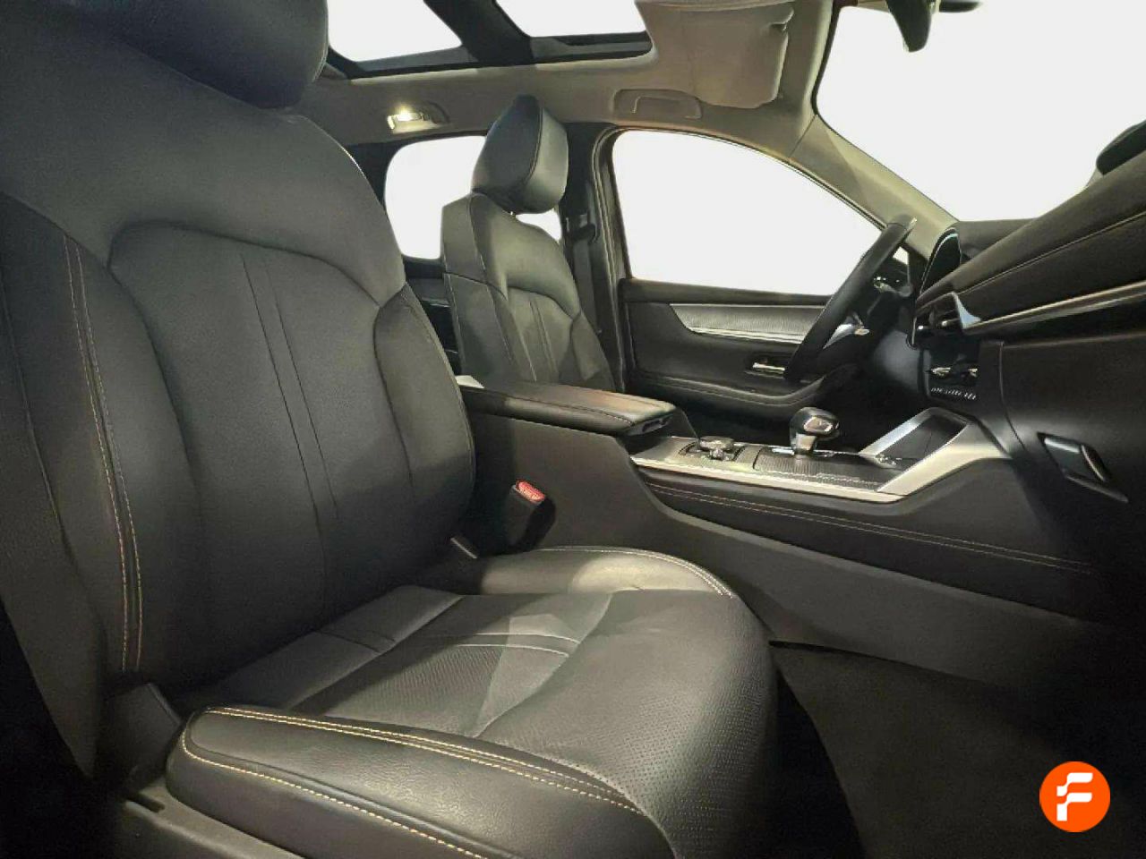 Foto Mazda CX-60 17
