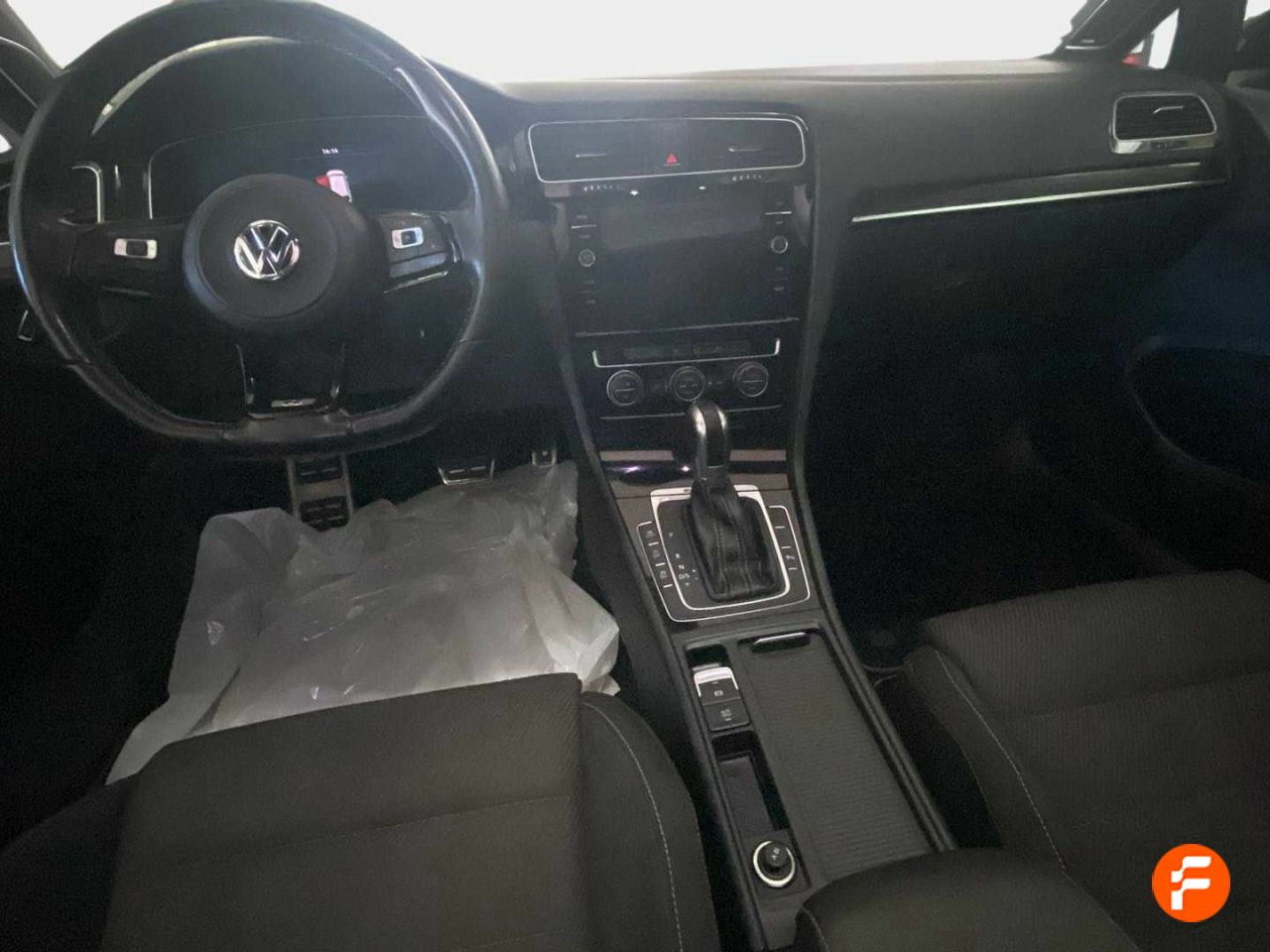 Foto Volkswagen Golf 10