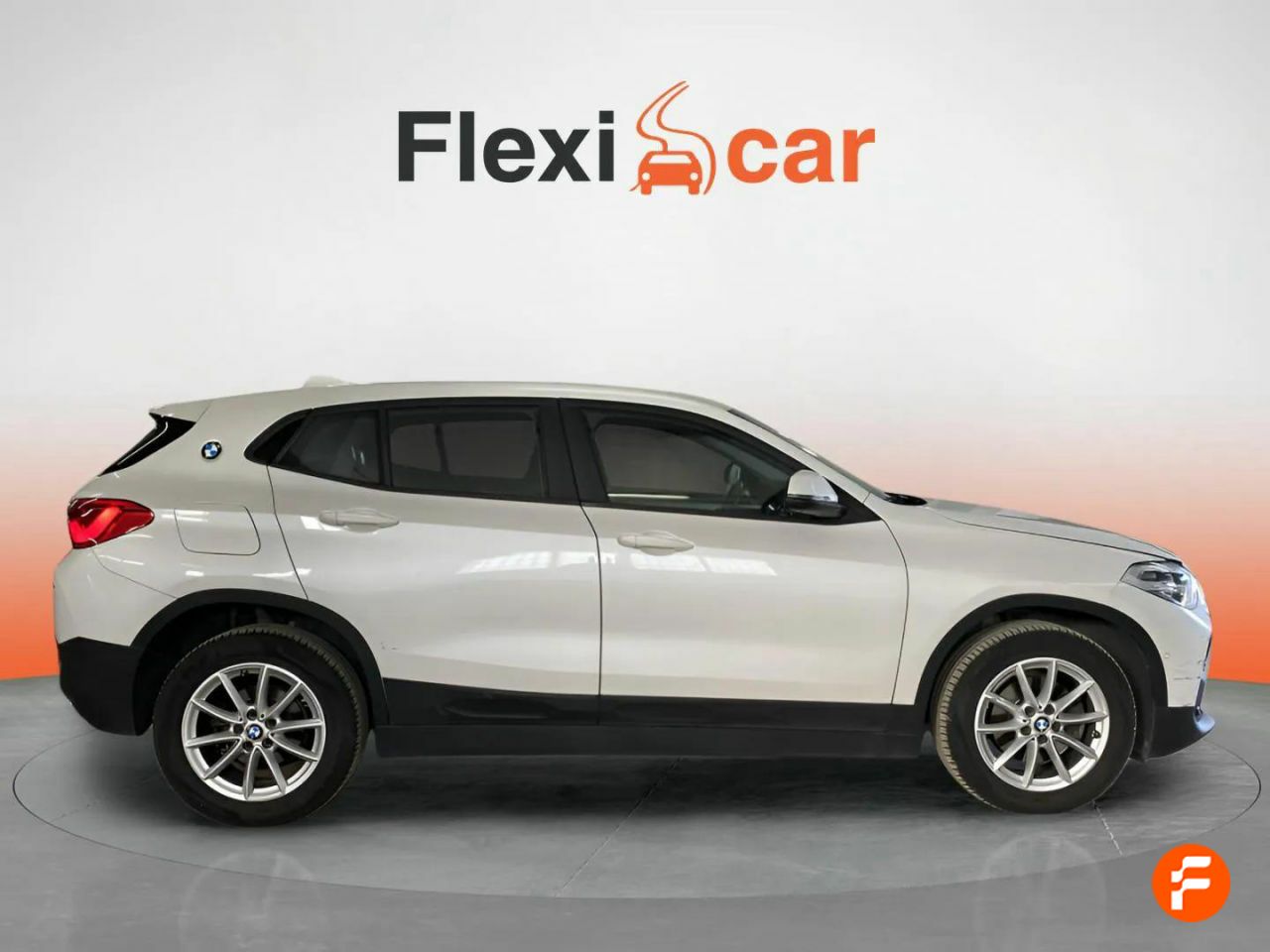 Foto BMW X2 4