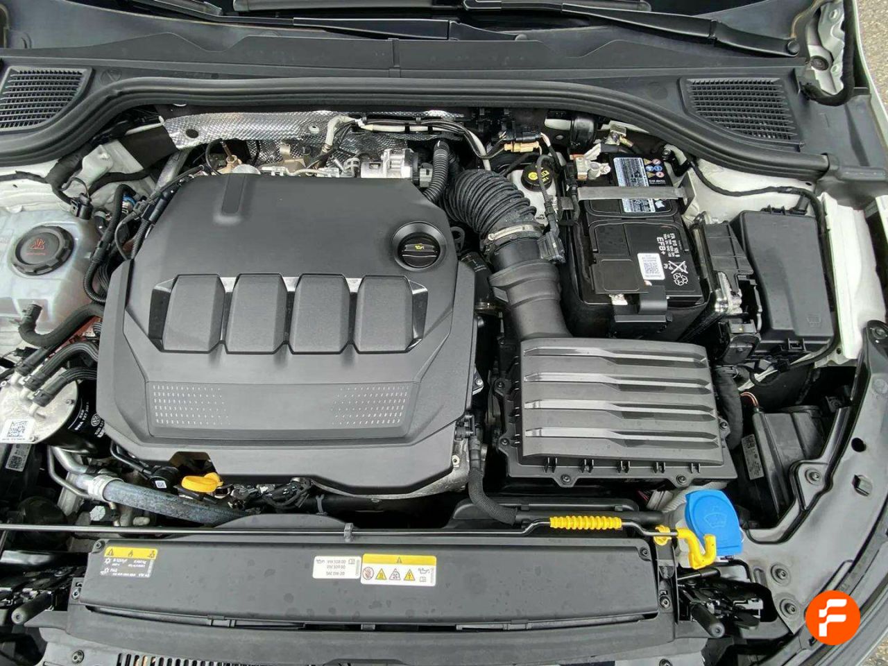 Foto Volkswagen Golf 18