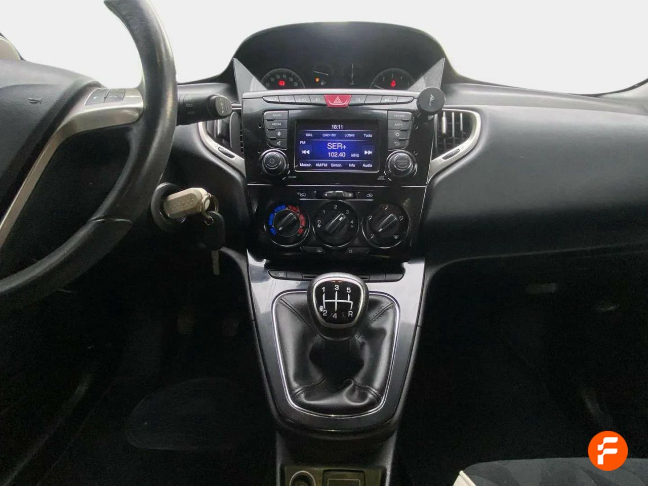 Foto Lancia Ypsilon 14