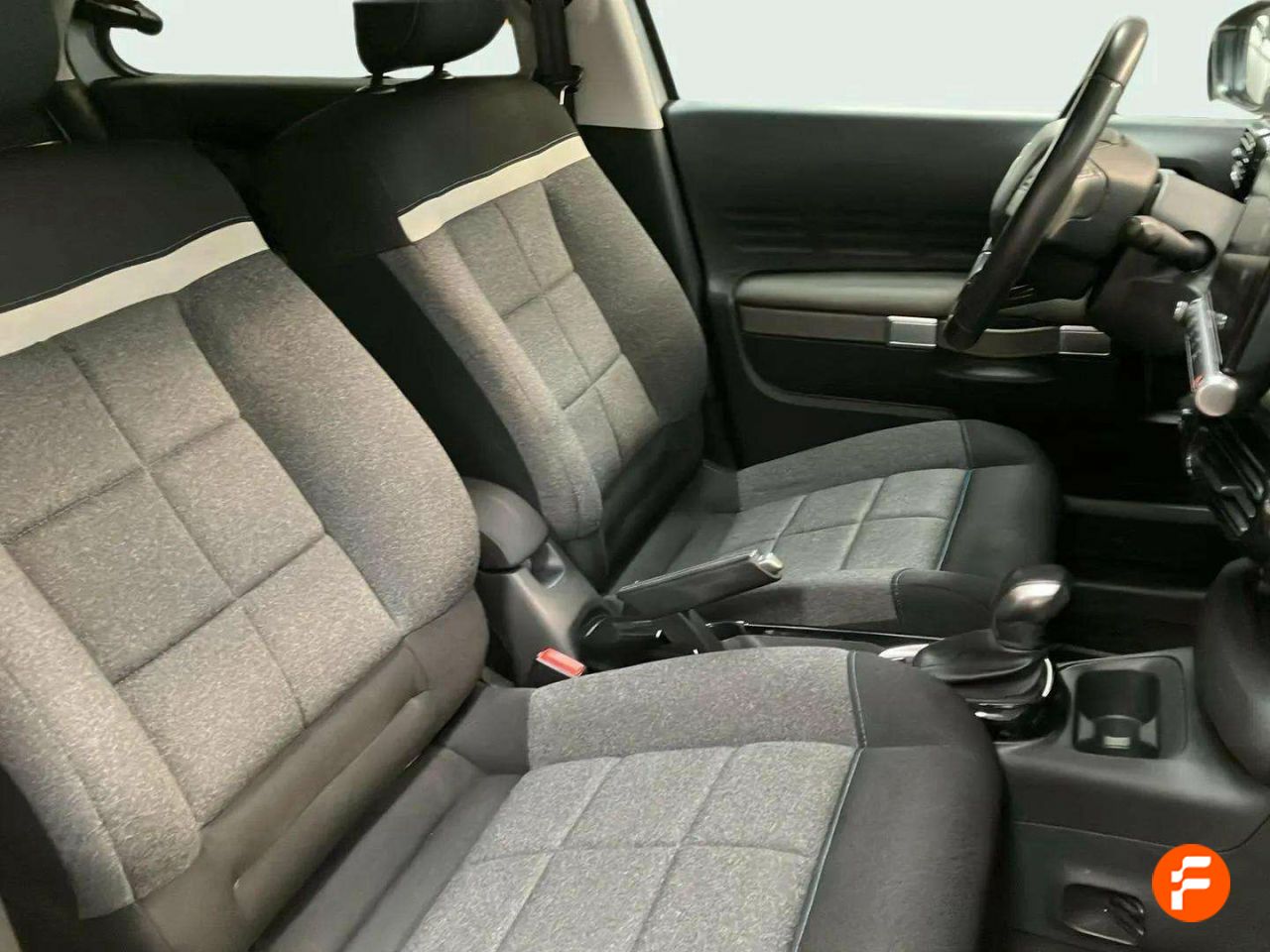 Foto Citroën C4 Cactus 16