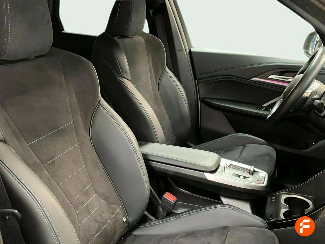 Foto BMW X1 16