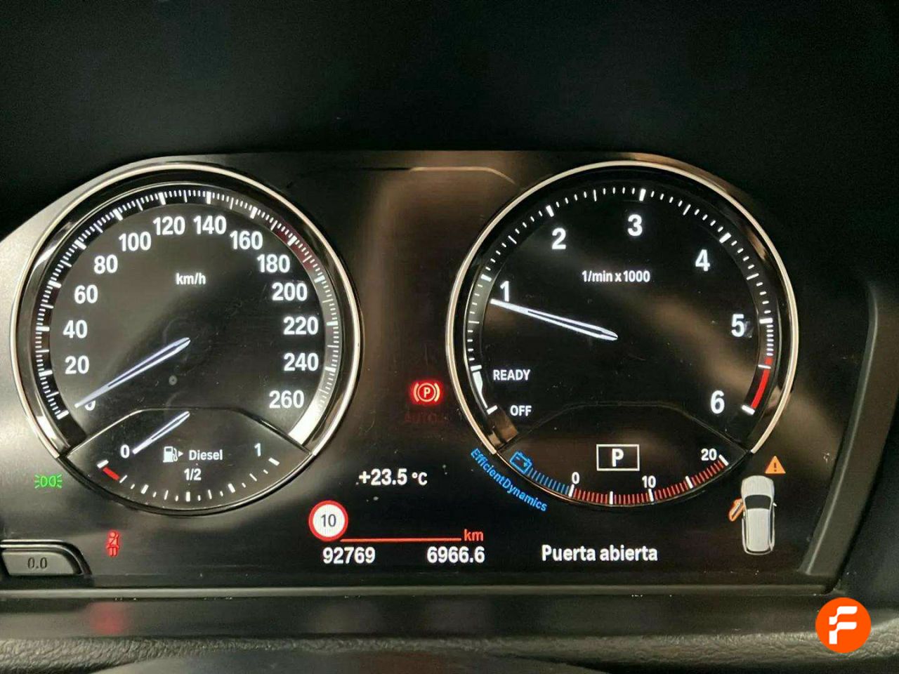 Foto BMW X1 9