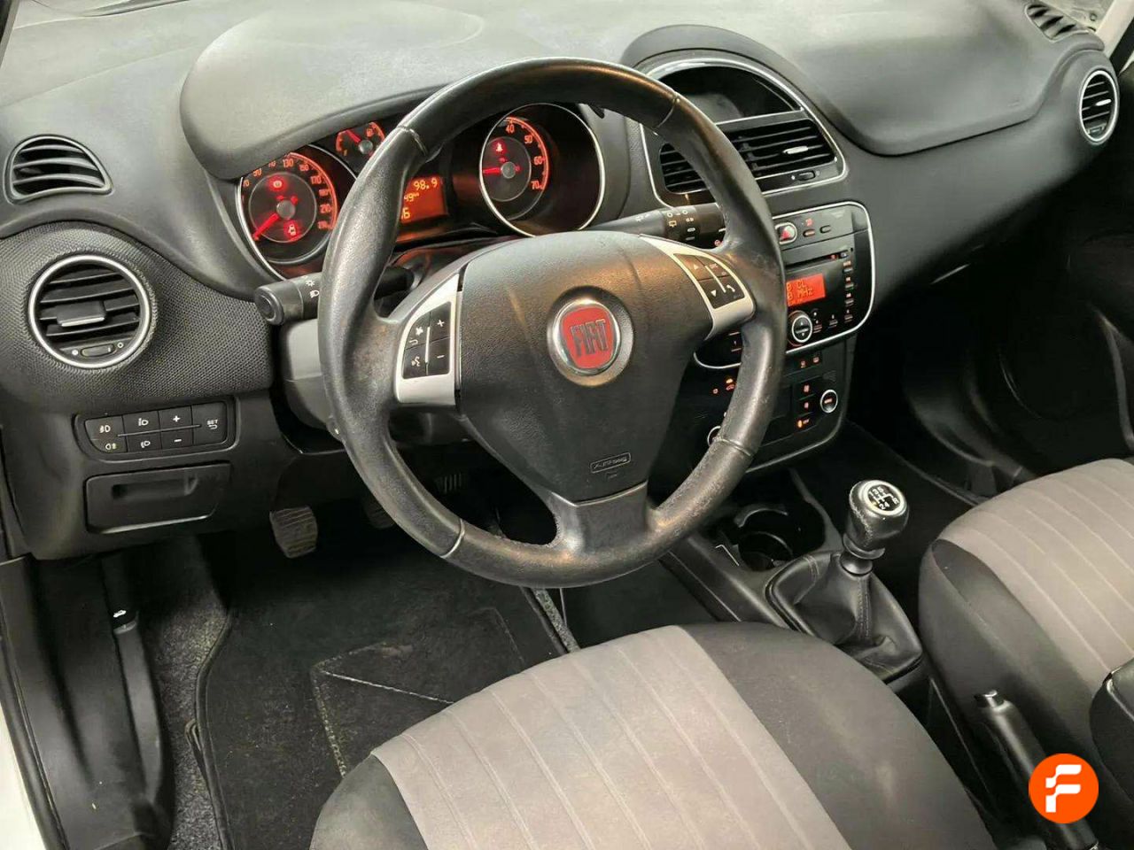 Foto Fiat Punto 8
