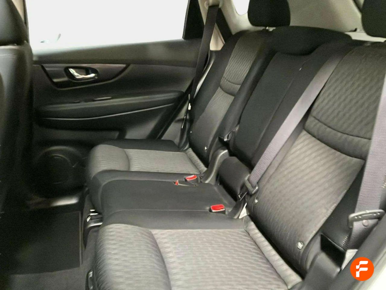 Foto Nissan X-Trail 16