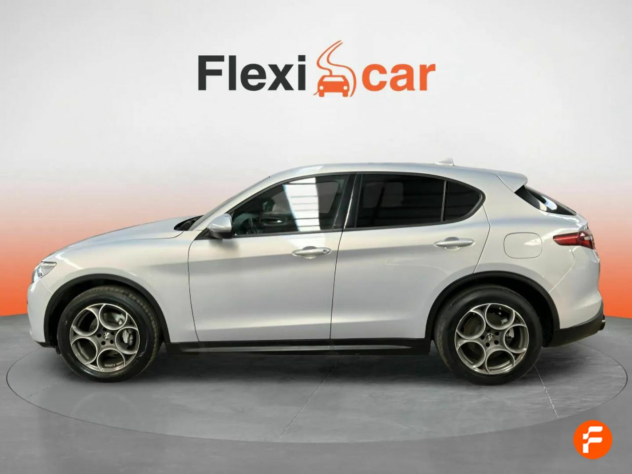 Foto Alfa Romeo Stelvio 4