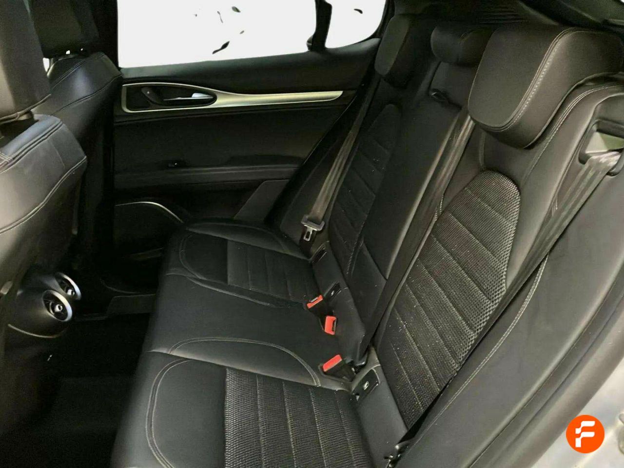 Foto Alfa Romeo Stelvio 16