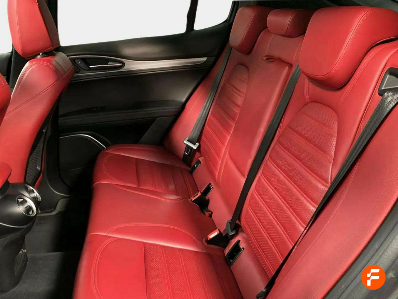 Foto Alfa Romeo Stelvio 18
