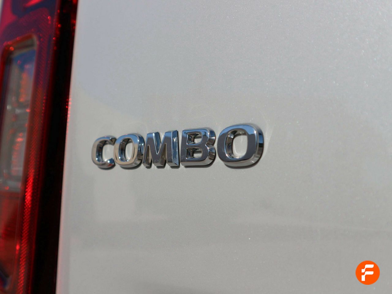 Foto Opel Combo 12