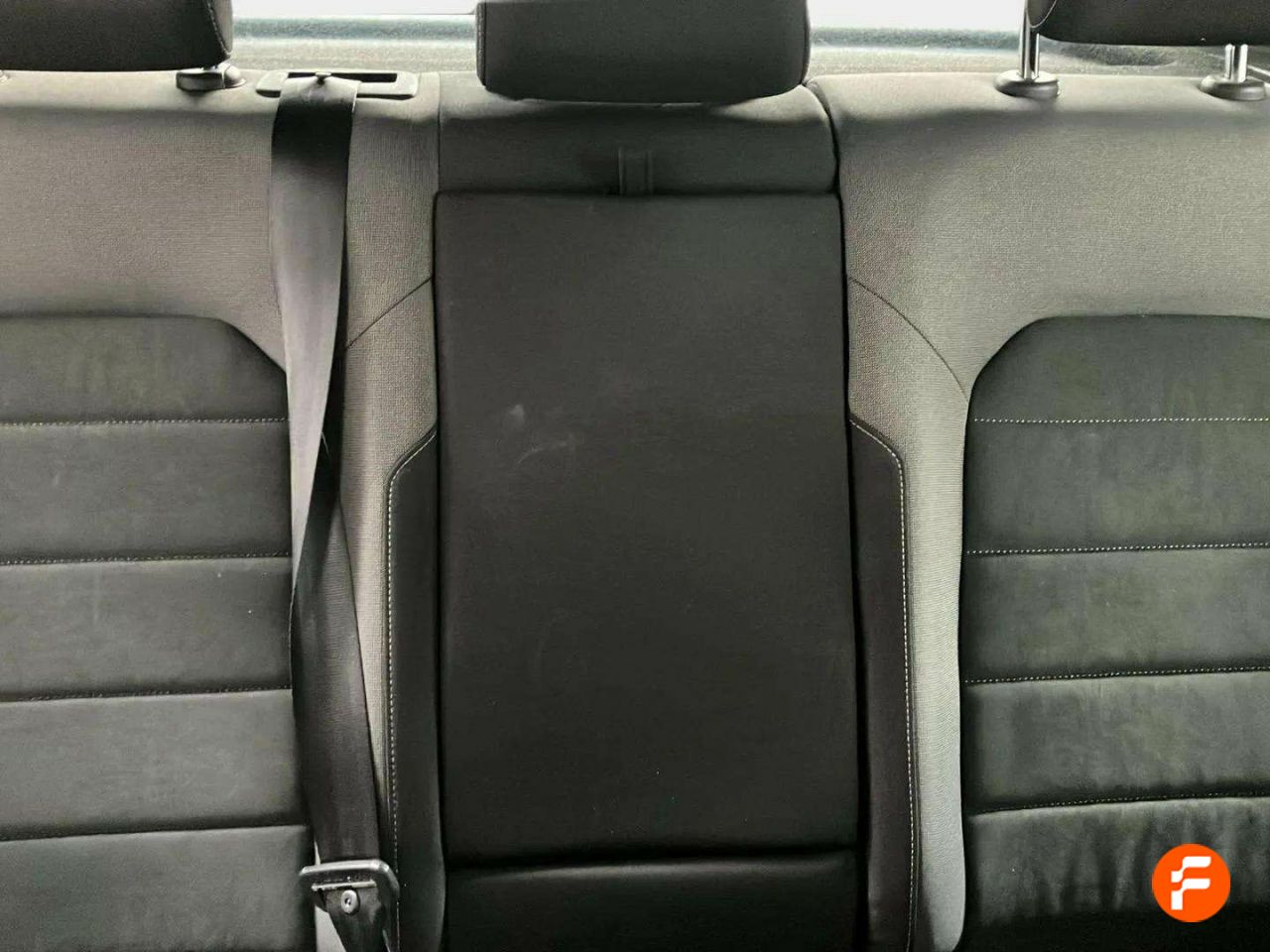 Foto Volkswagen Golf 16