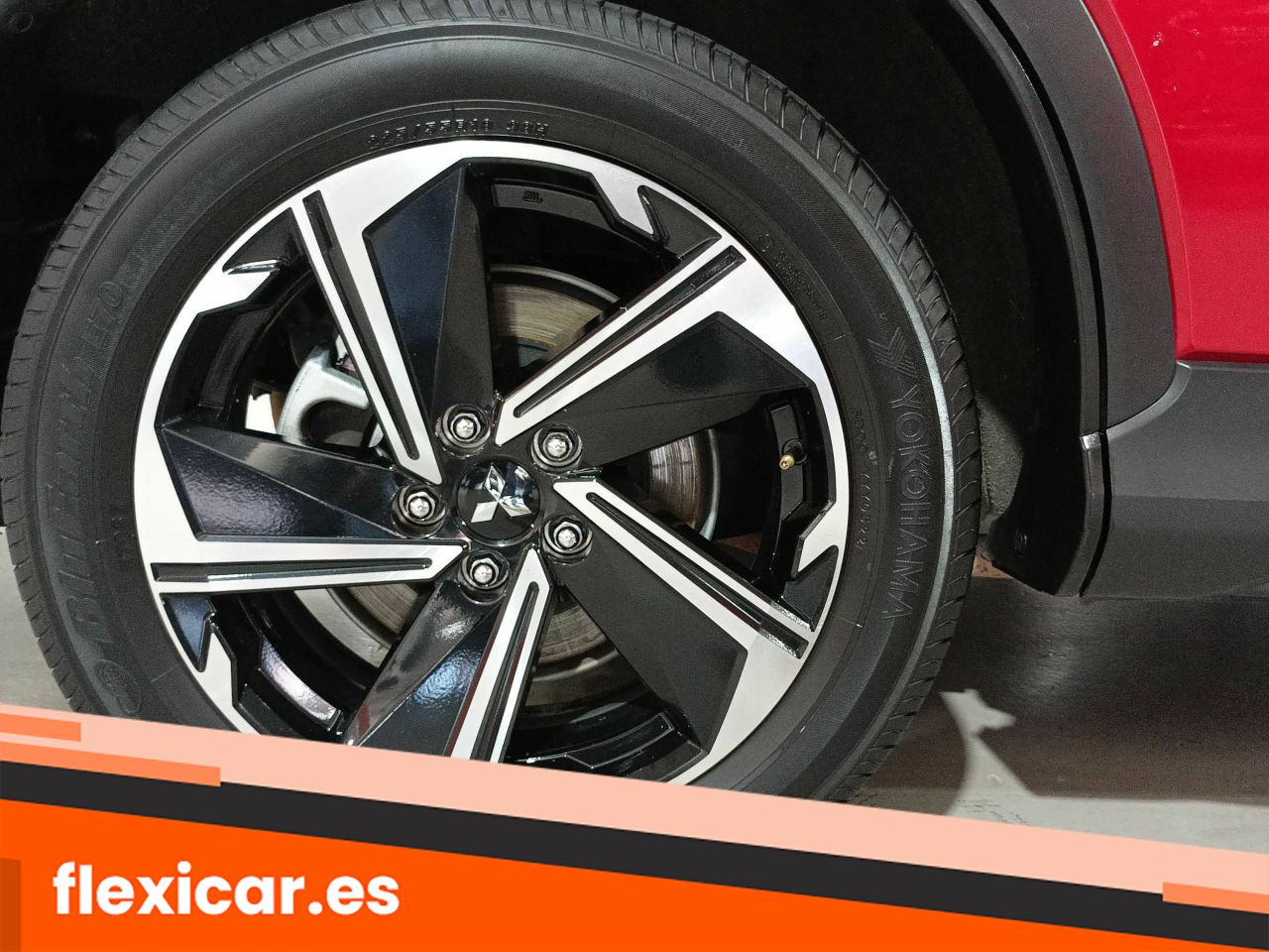Foto Mitsubishi Eclipse Cross 30