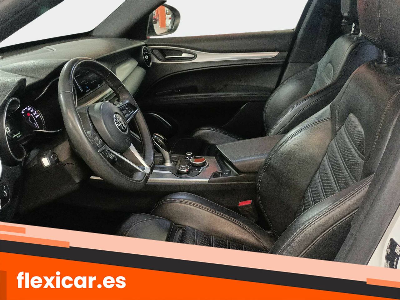 Foto Alfa Romeo Stelvio 15