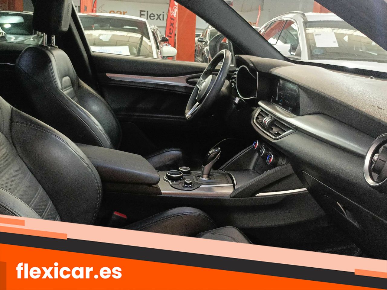 Foto Alfa Romeo Stelvio 19