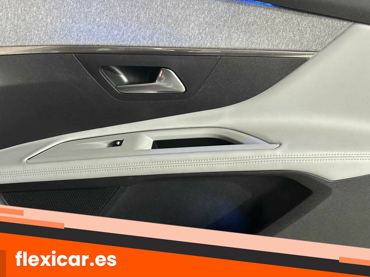Foto Peugeot 5008 24