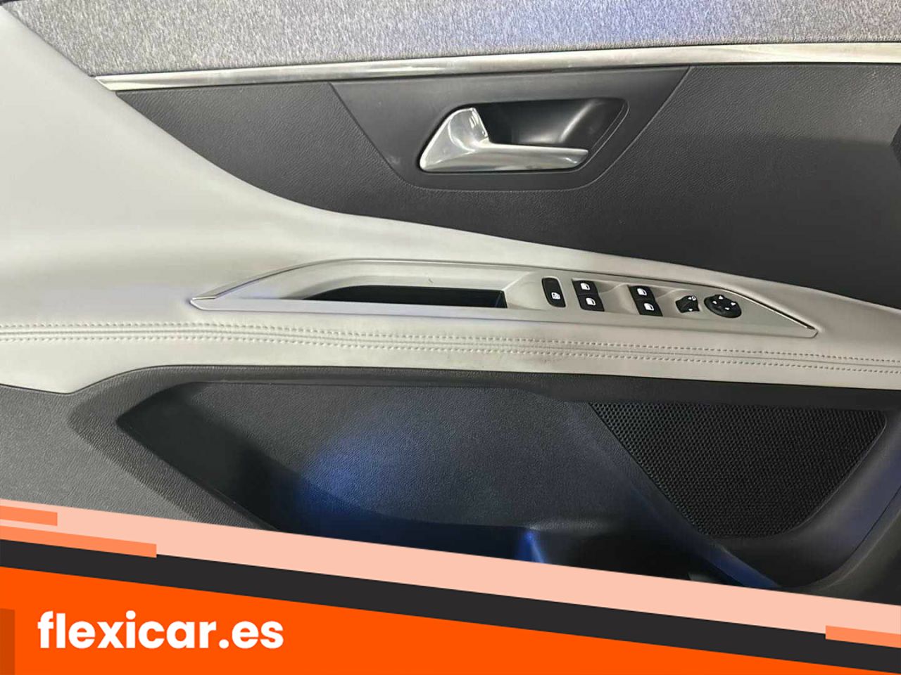 Foto Peugeot 5008 25