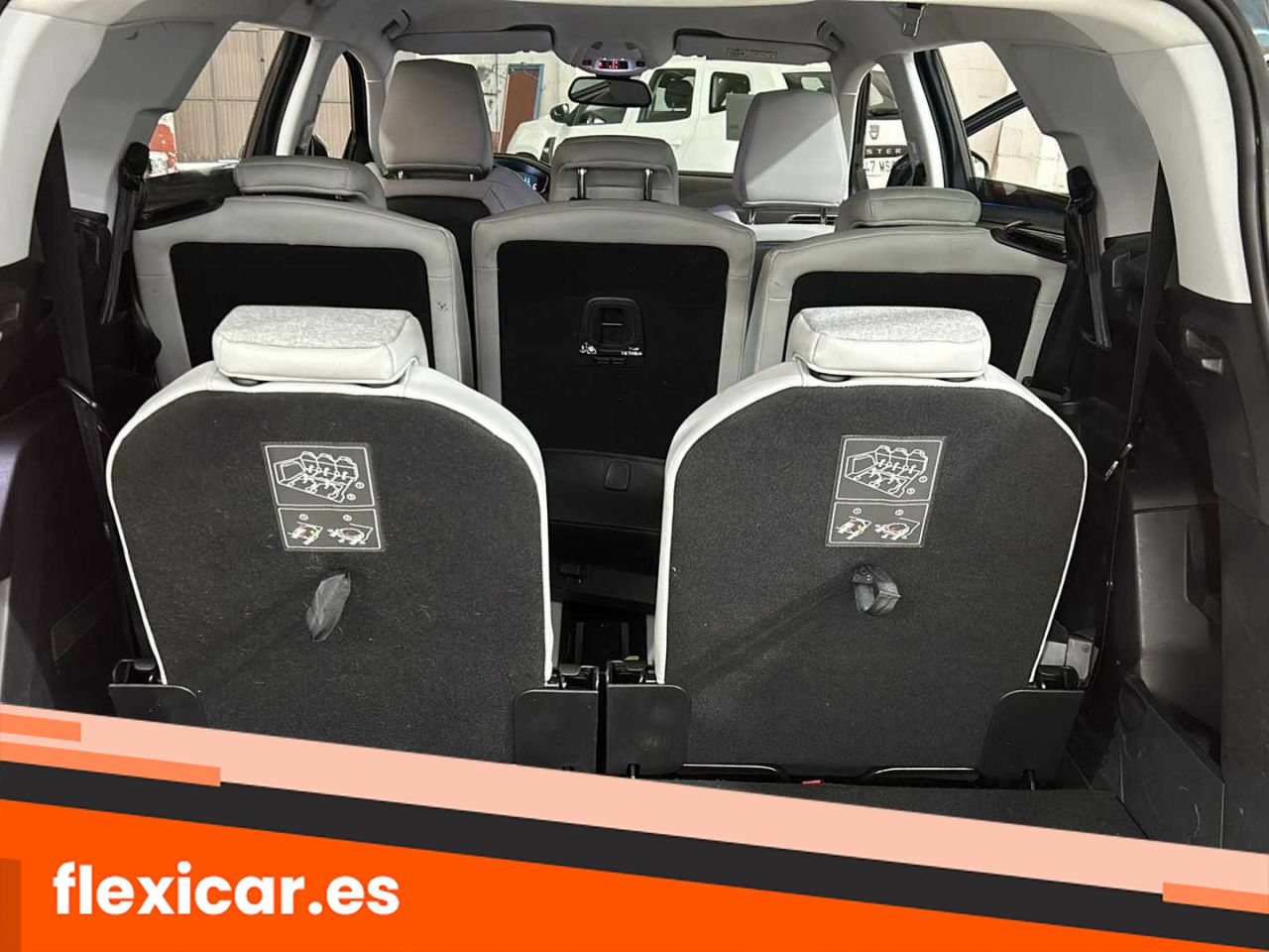 Foto Peugeot 5008 31