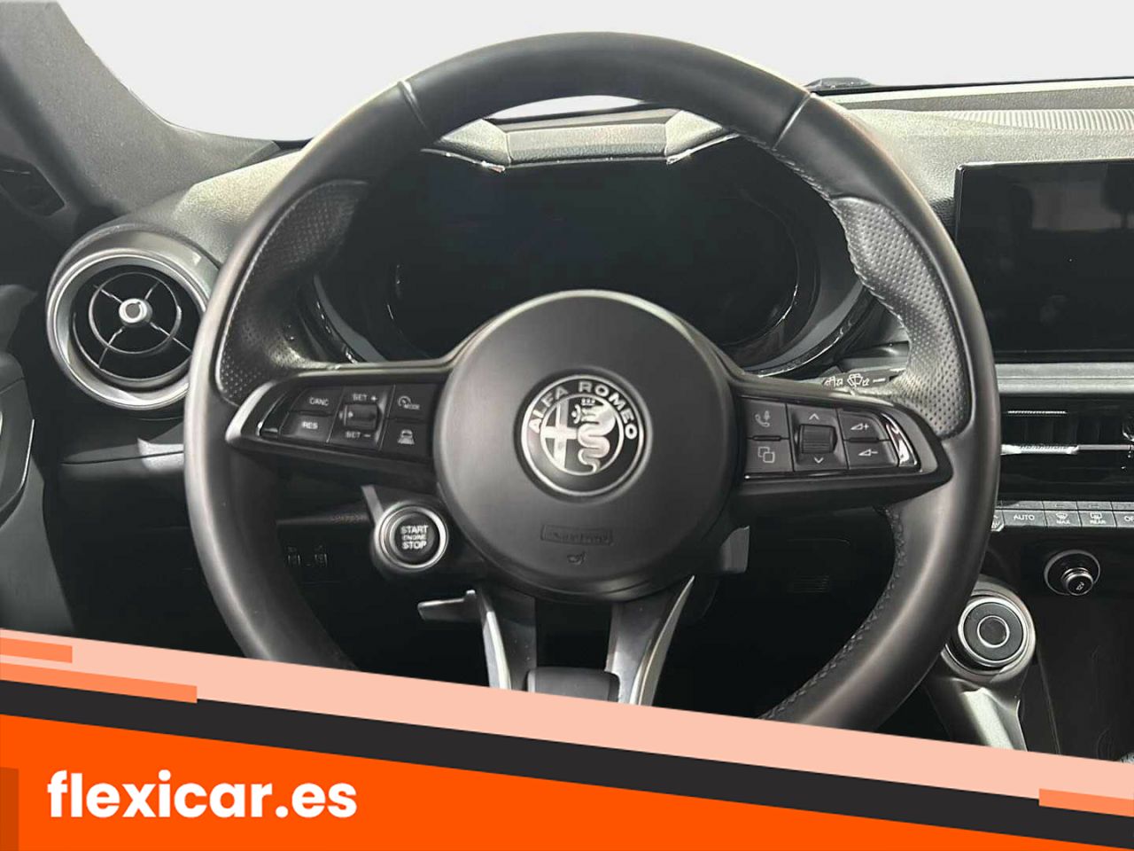 Foto Alfa Romeo Tonale 15