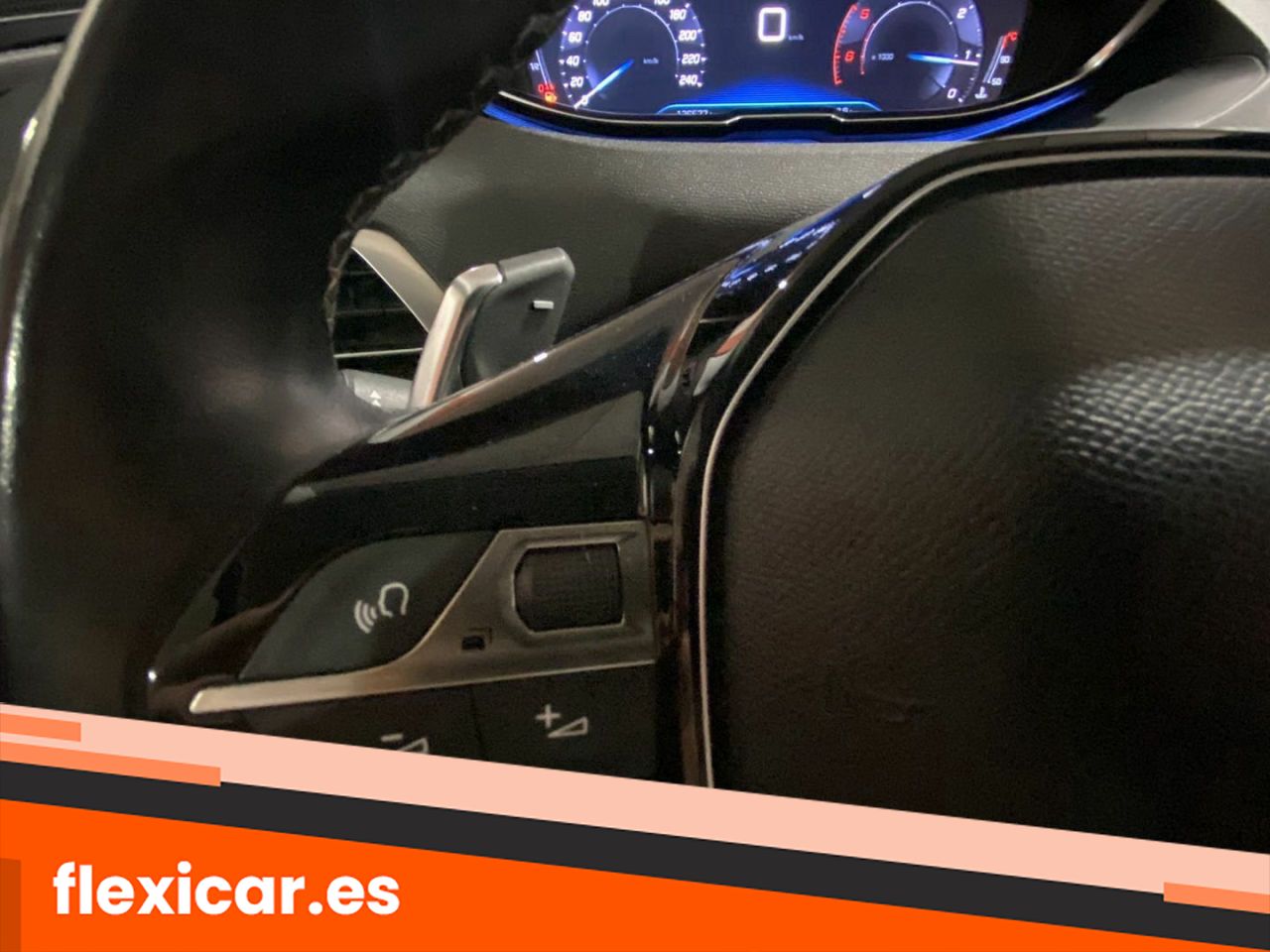 Foto Peugeot 5008 13