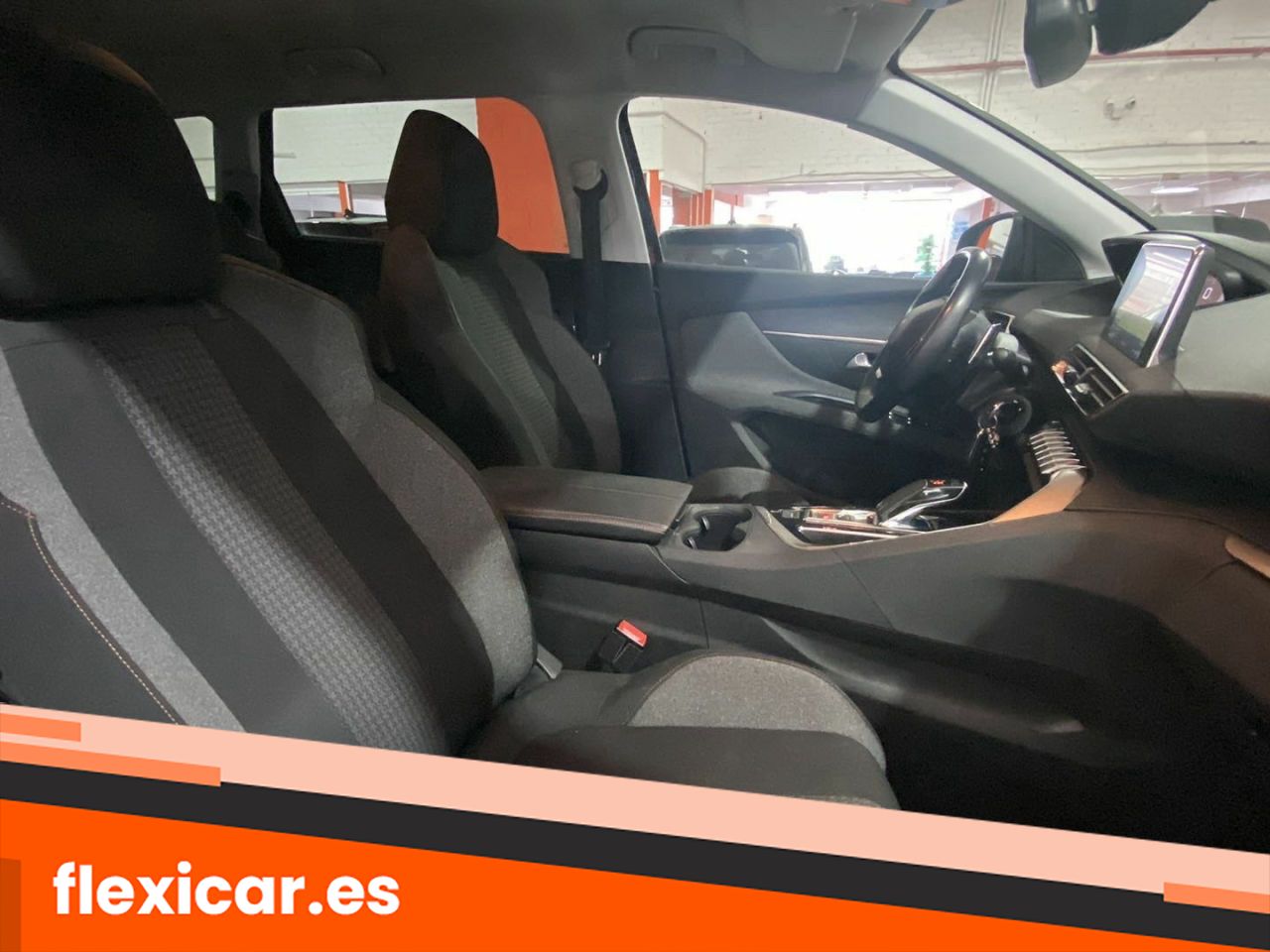 Foto Peugeot 5008 18