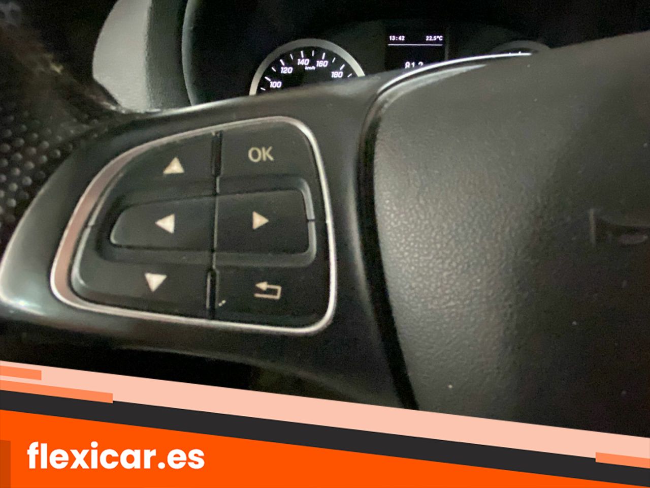 Foto Mercedes-Benz Vito 13