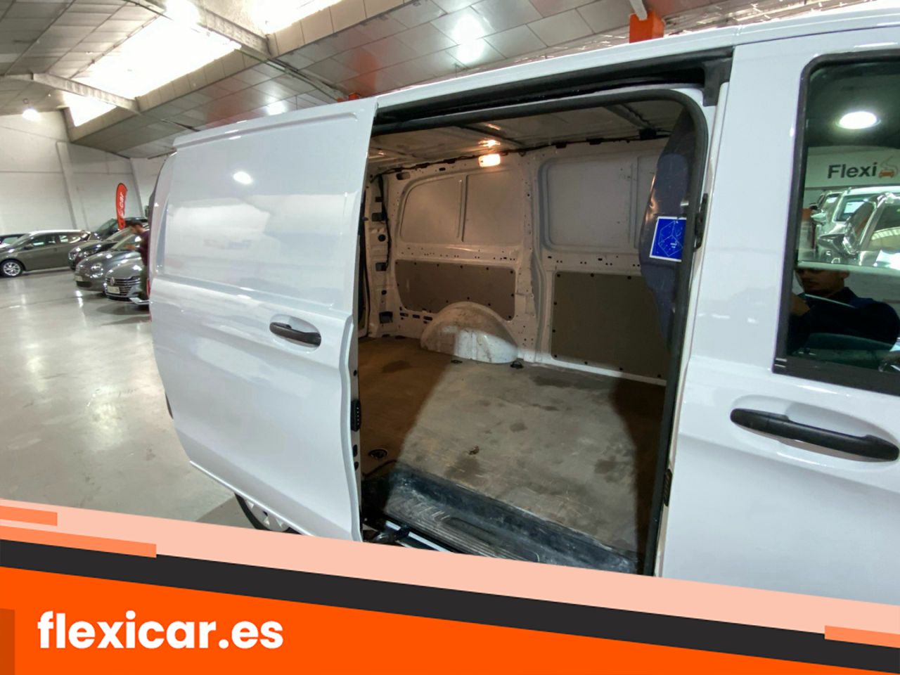 Foto Mercedes-Benz Vito 19