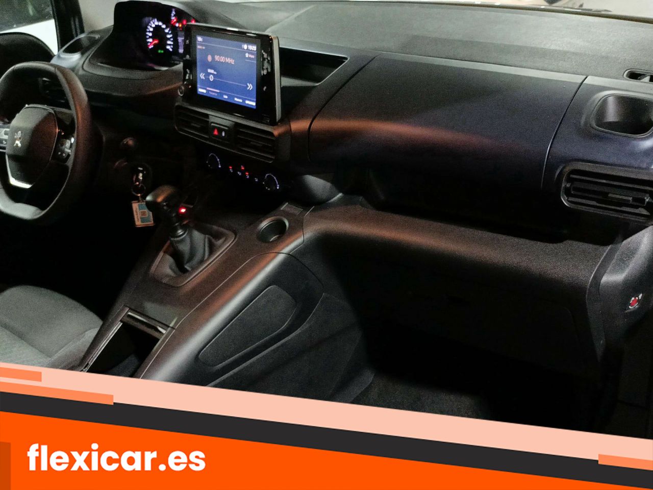 Foto Peugeot Rifter 19