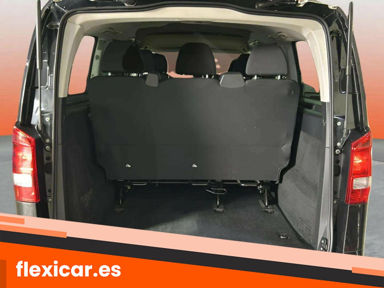 Foto Mercedes-Benz Vito 30