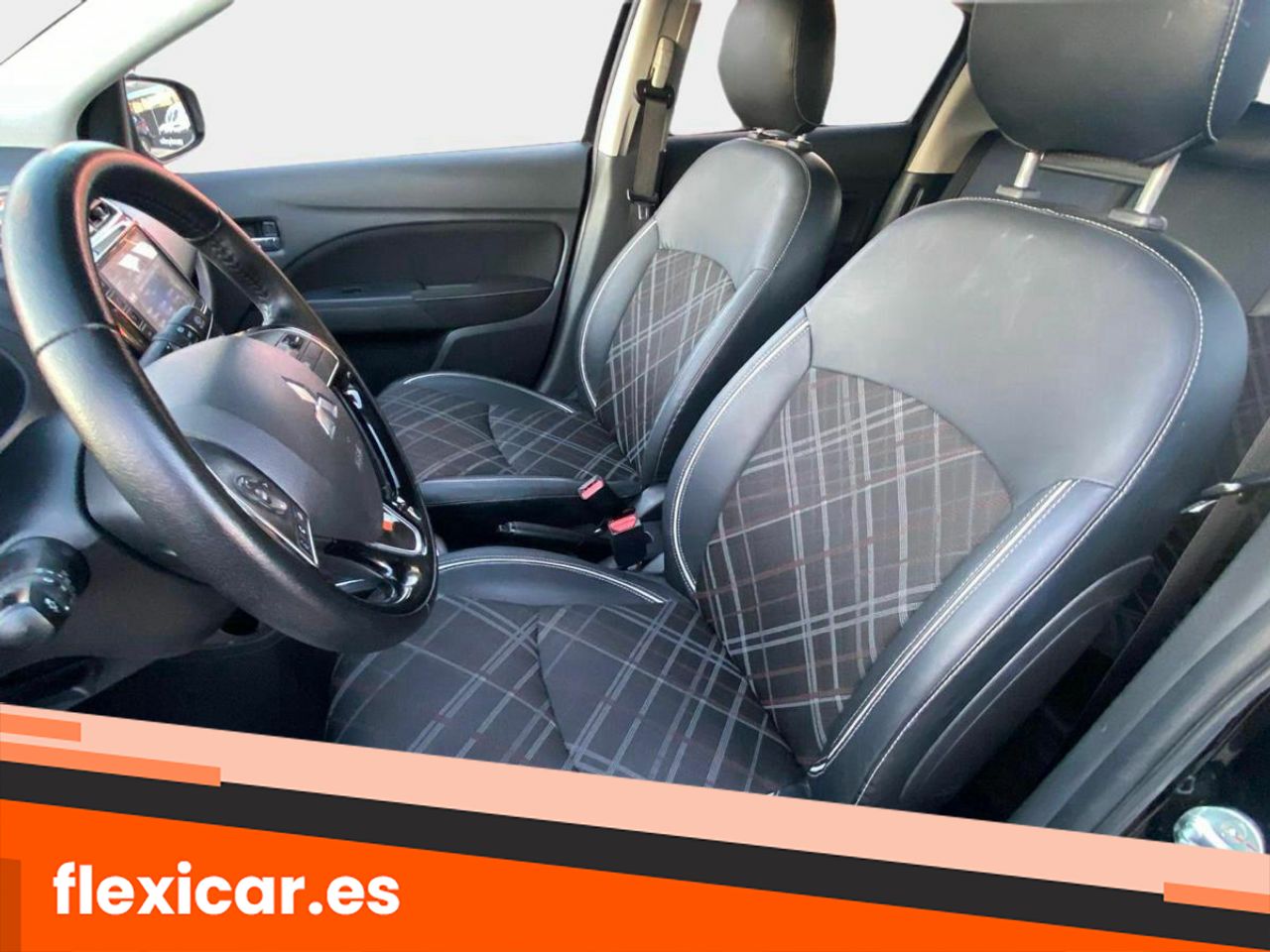 Foto Mitsubishi Space Star 16