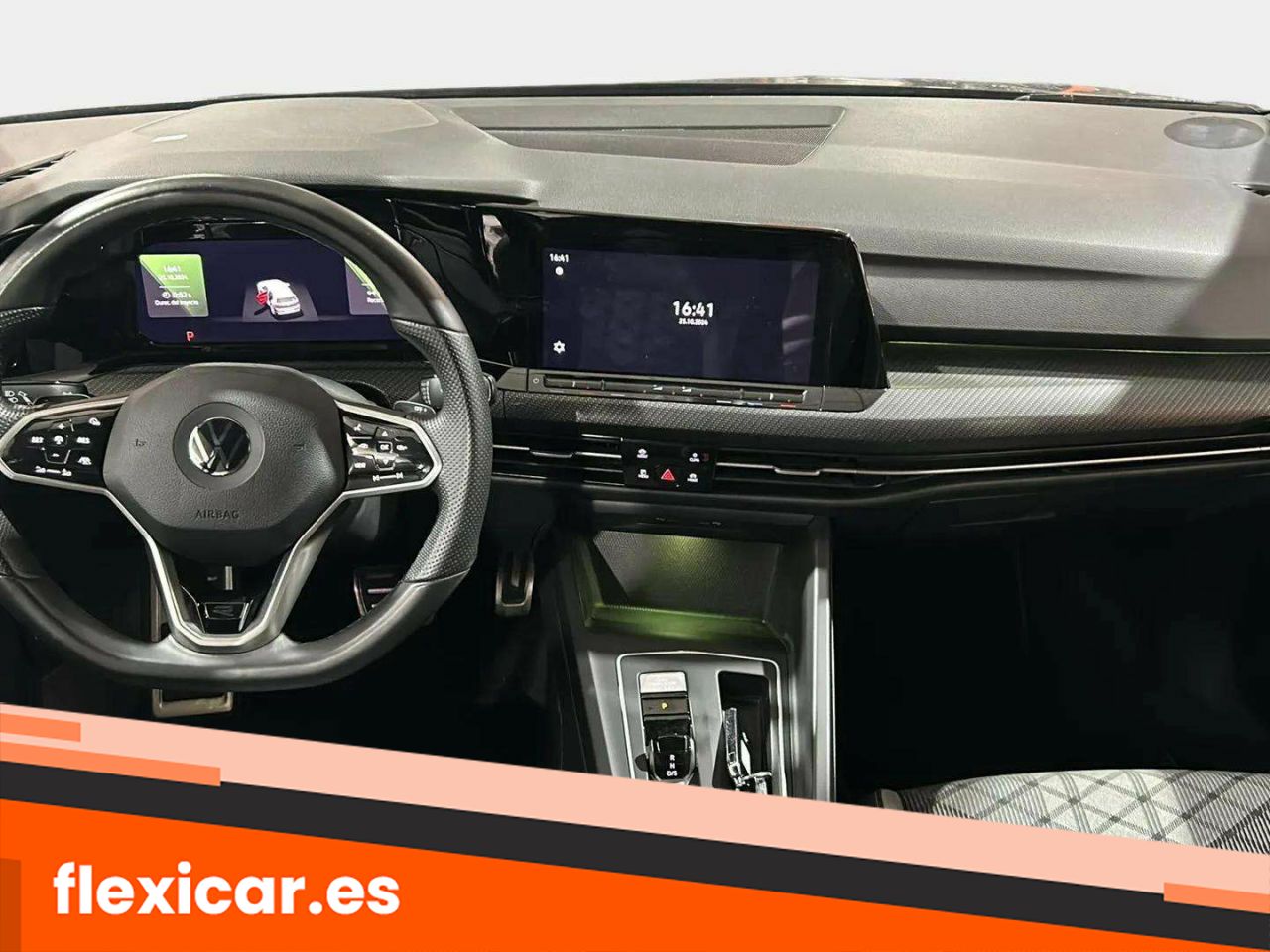 Foto Volkswagen Golf 16