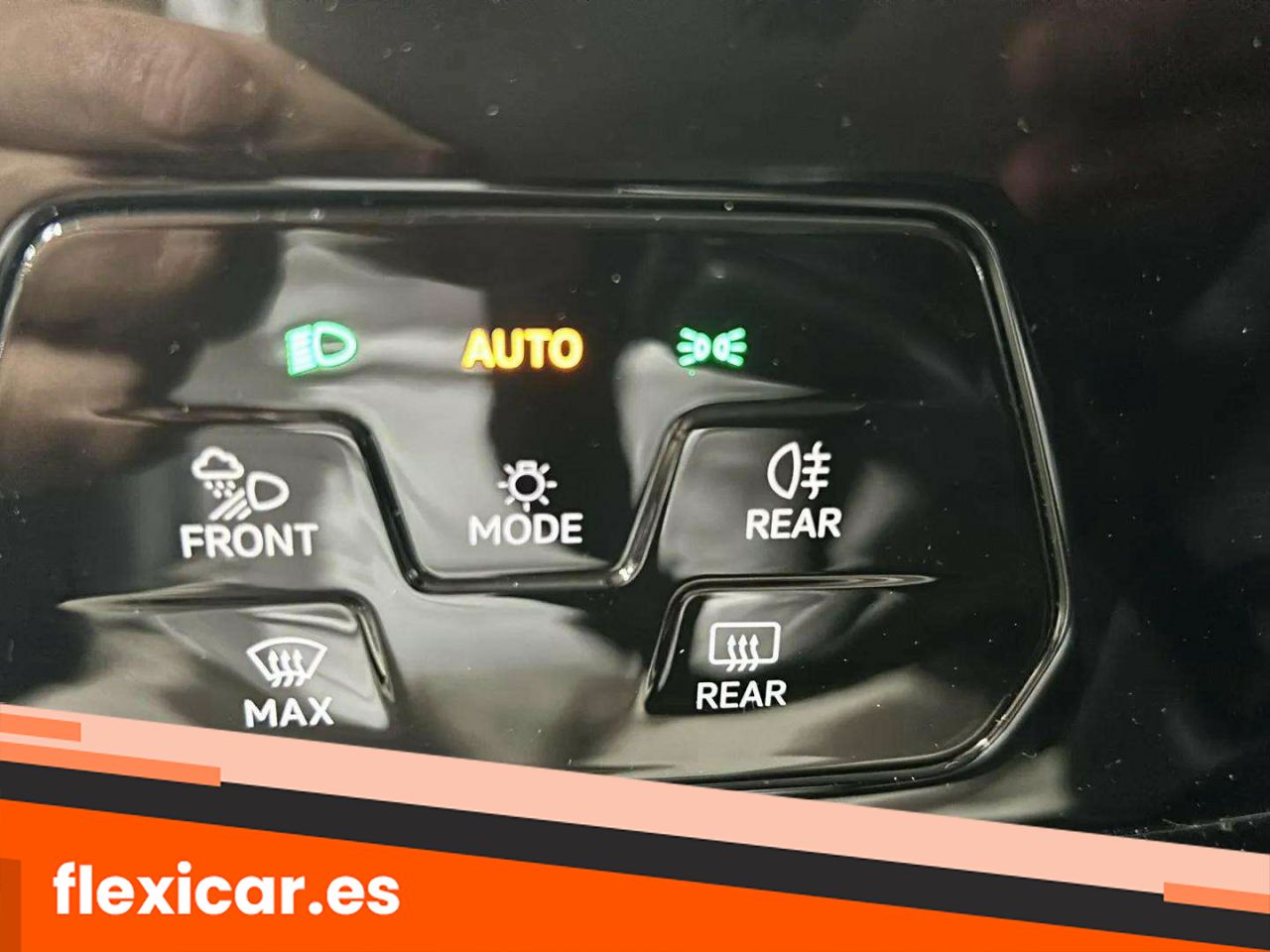 Foto Volkswagen Golf 24
