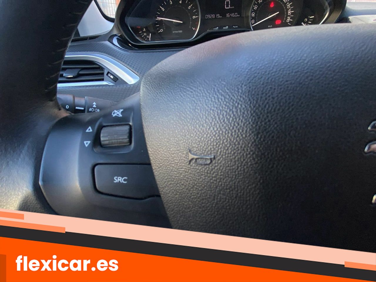 Foto Peugeot 208 17